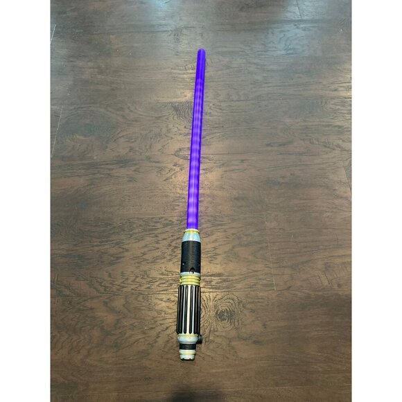 Disney Mace Windu LIGHTSABER – Star Wars - Picture 3 of 5